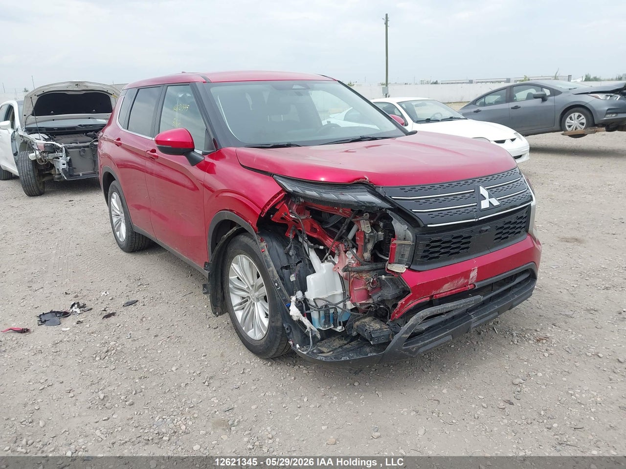 JA4J4UA82RZ613034 · 2024 MITSUBISHI OUTLANDER ES