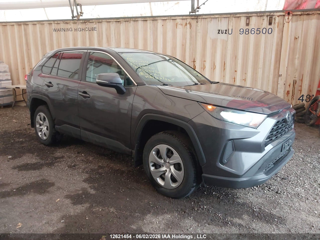 2T3B1RFV5NW250401 · 2022 TOYOTA RAV4 LE