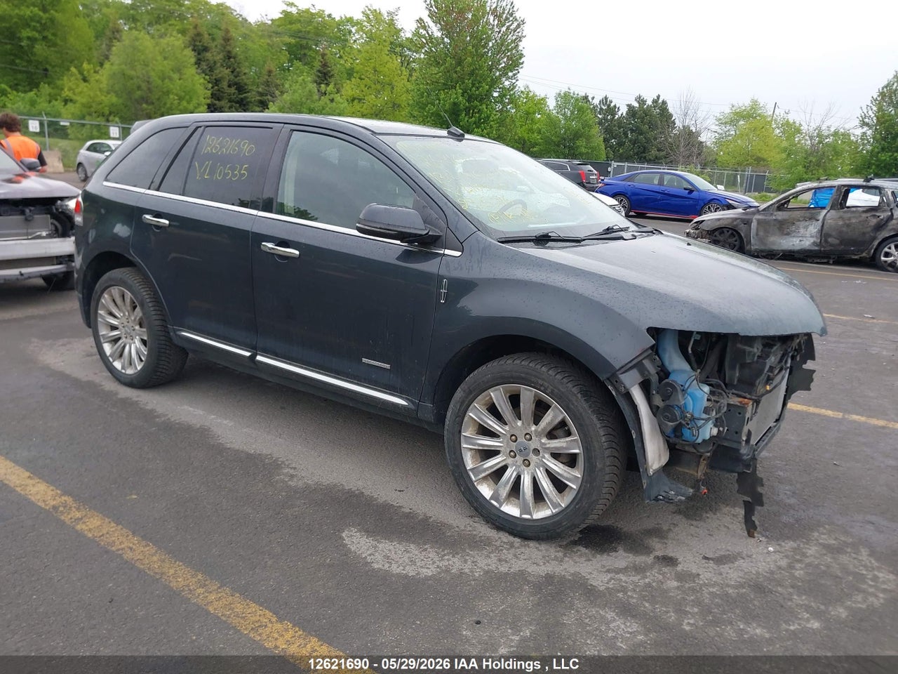 2LMDJ8JK7DBL10535 · 2013 LINCOLN MKX · 1/12