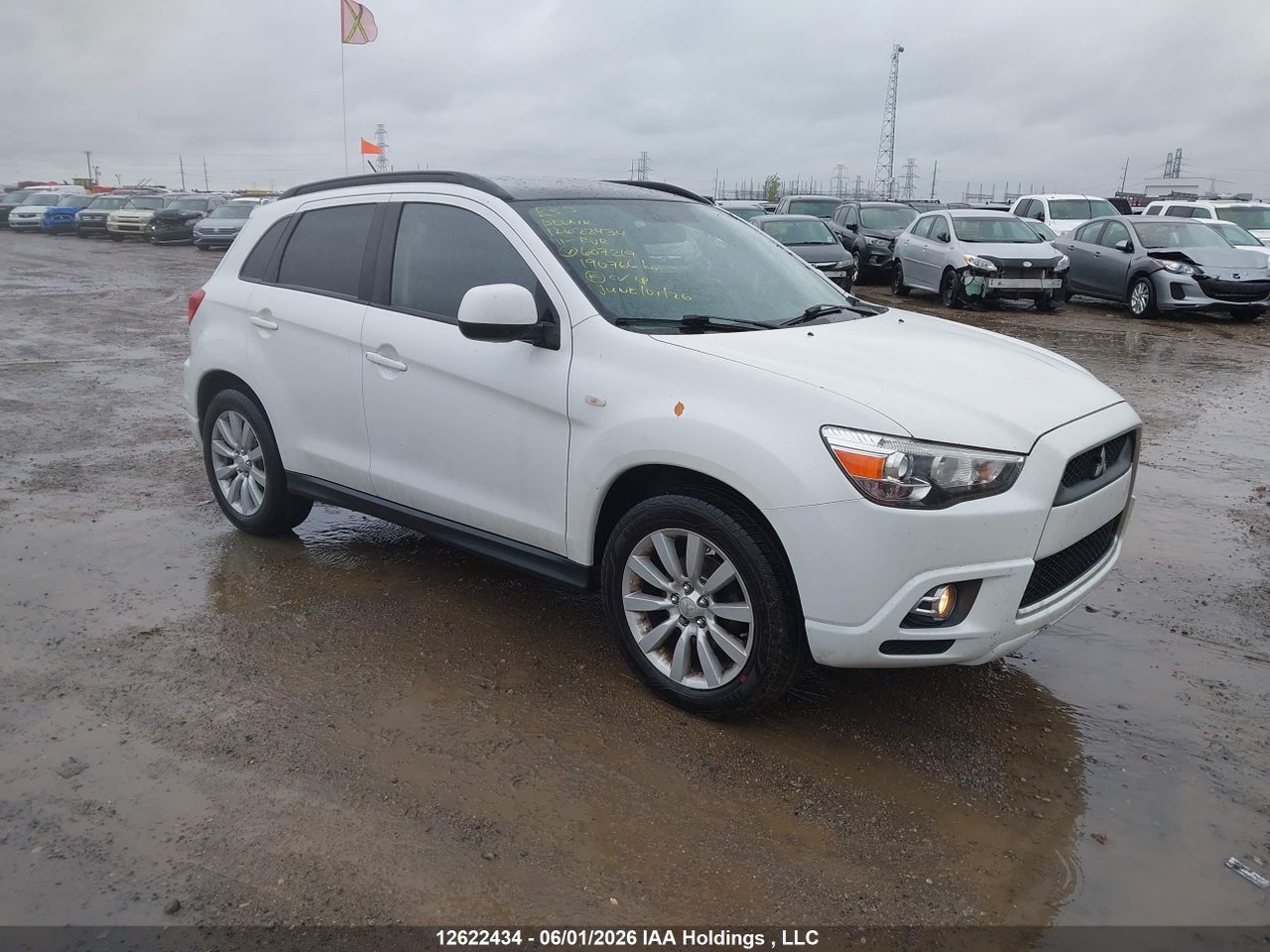 JA4AJ4AU1BZ****** · 2011 MITSUBISHI RVR GT · 1/12