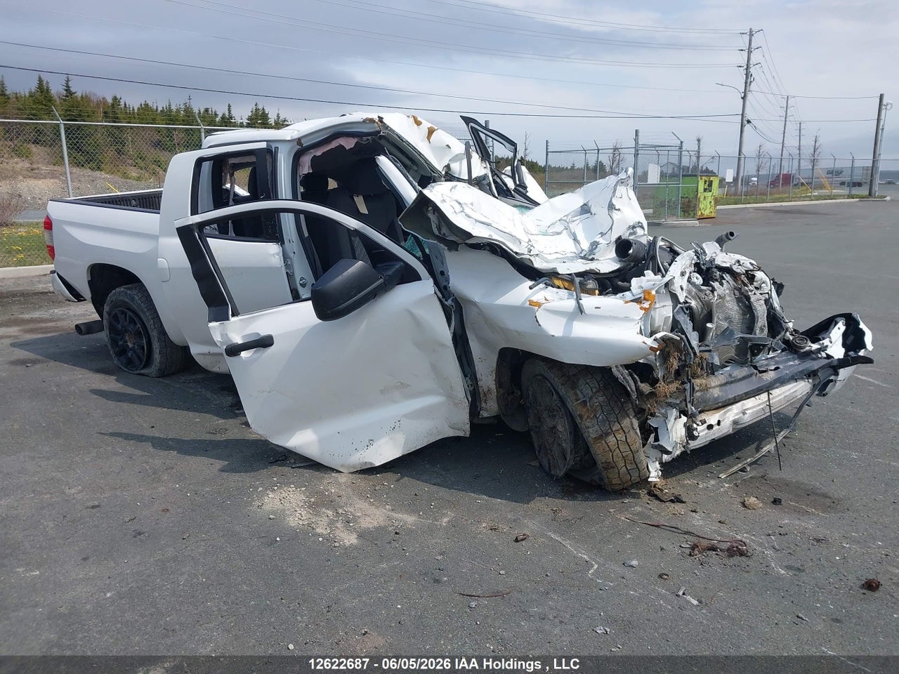 5TFUY5F18LX921773 · 2020 TOYOTA TUNDRA