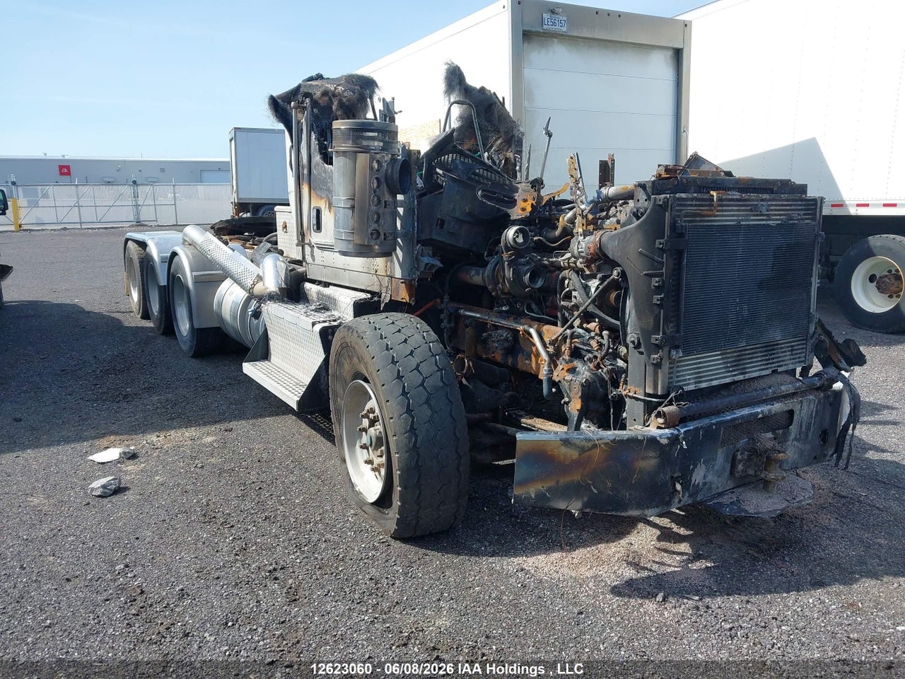 1XKDP4EX4EJ966979 · 2014 KENWORTH CONSTRUCTION T800
