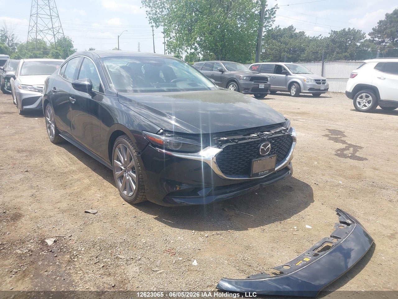 JM1BPBDM8S1797138 · 2025 MAZDA MAZDA3 GT