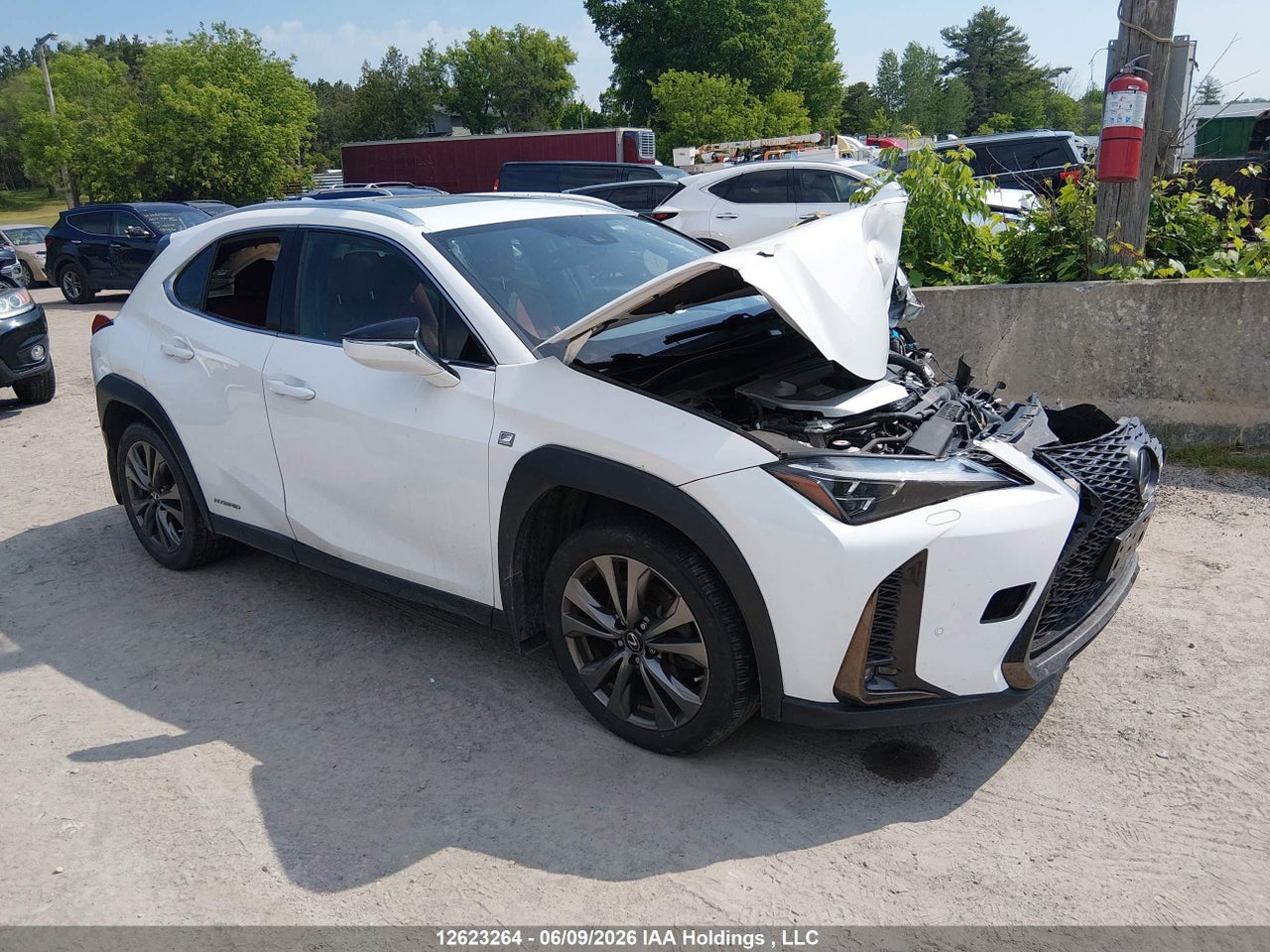 JTHR9JBH1L2025146 · 2020 LEXUS UX 250H