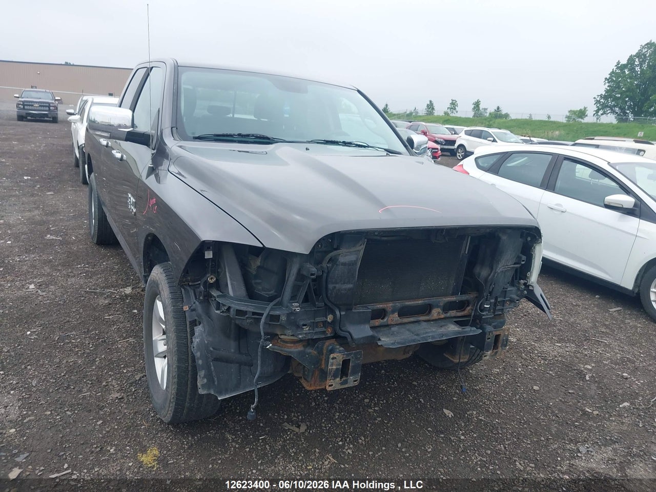 1C6RR7GG7ES251657 · 2014 RAM 1500 SLT