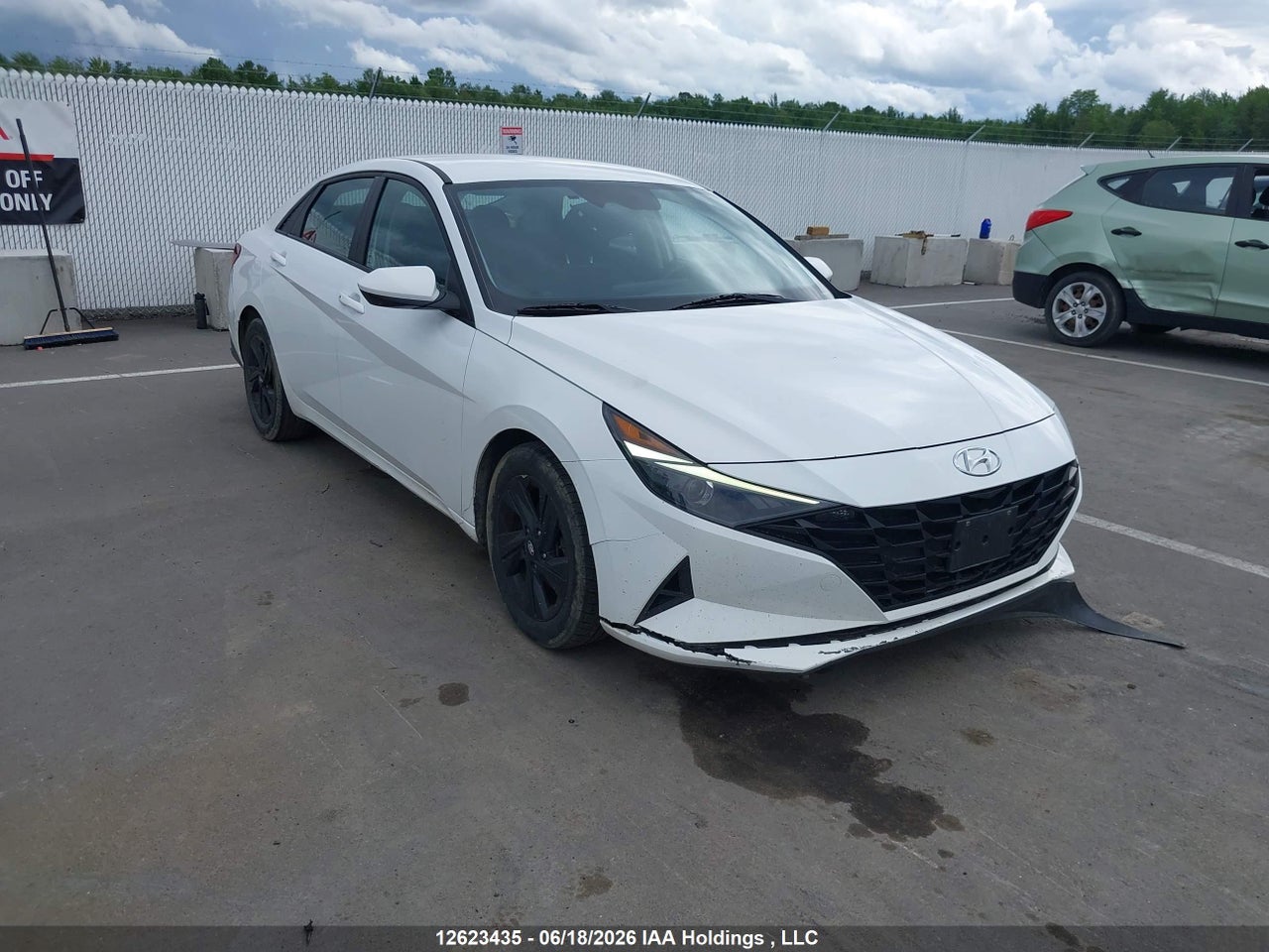 KMHLM4AG4PU380107 · 2023 HYUNDAI ELANTRA PREFERRED IVT