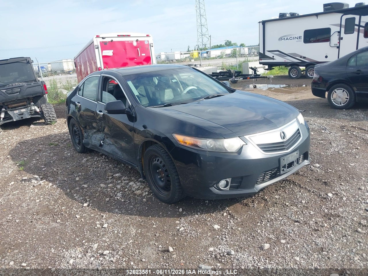 JH4CU2F50DC800736 · 2013 ACURA TSX