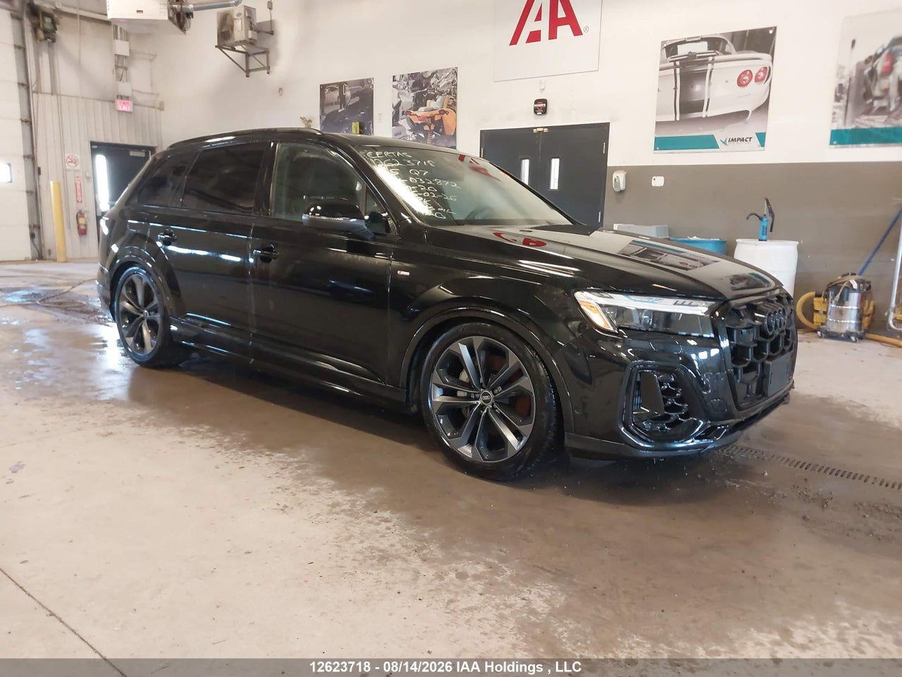 WA1WVBF74SD032872 · 2025 AUDI Q7 TECHNIK · 1/12