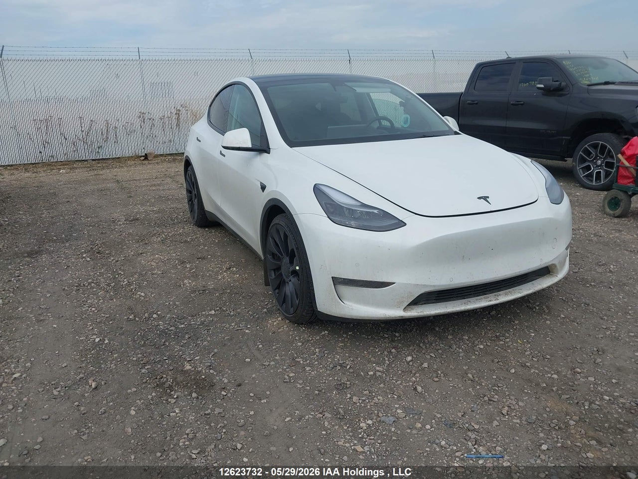 7SAYGDEFXNF328816 · 2022 TESLA MODEL Y · 1/12