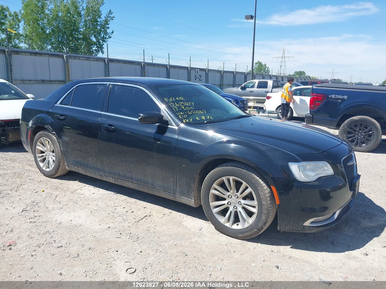 2C3CCAAG6HH651067 · 2017 CHRYSLER 300C