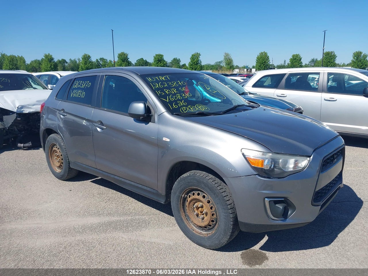 4A4AJ3AU6FE608310 · 2015 MITSUBISHI RVR SE