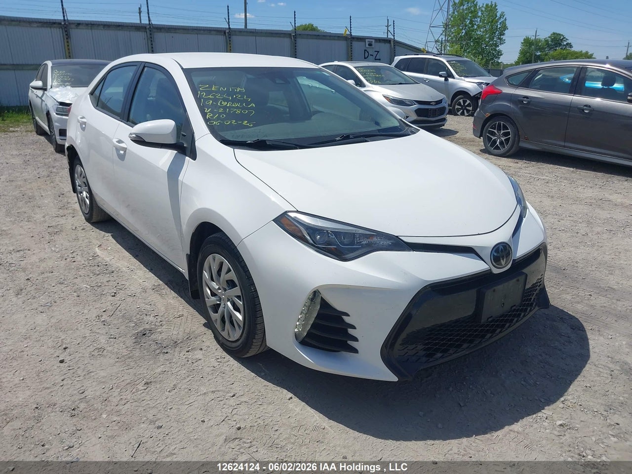 2T1BURHE8KC217807 · 2019 TOYOTA COROLLA SE