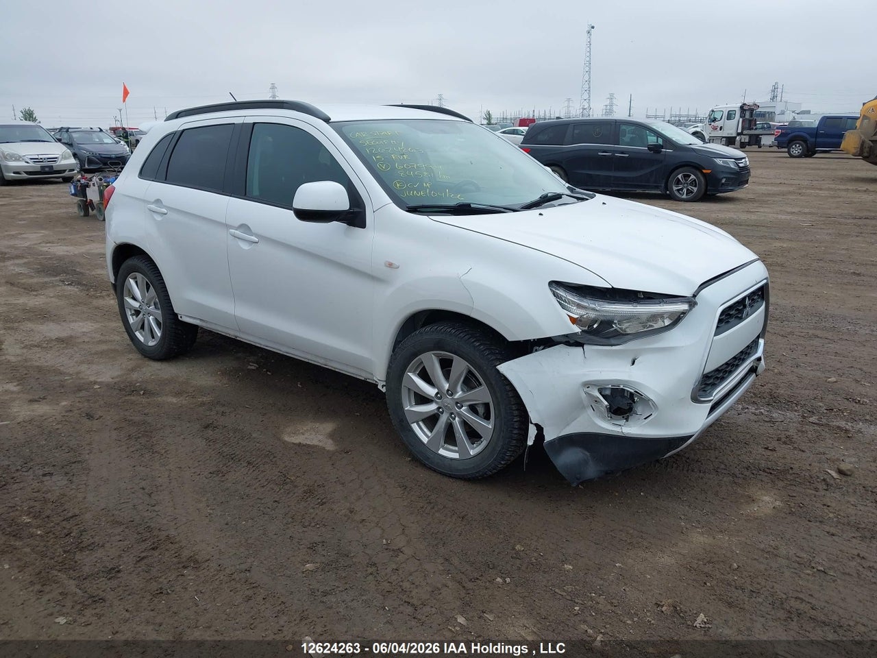 4A4AJ4AW3FE607994 · 2015 MITSUBISHI RVR GT