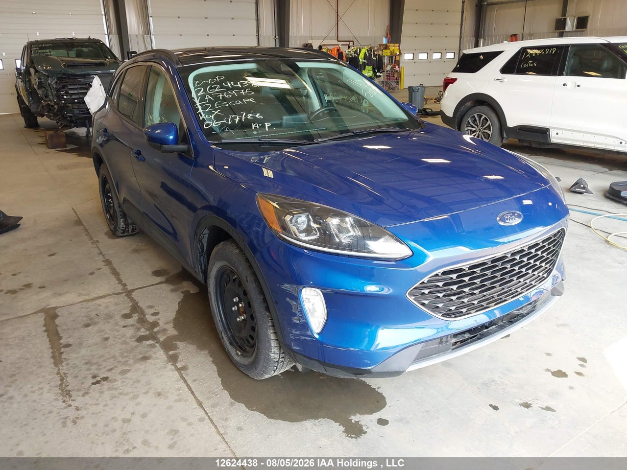 1FMCU9H62NUA76975 · 2022 FORD ESCAPE SEL
