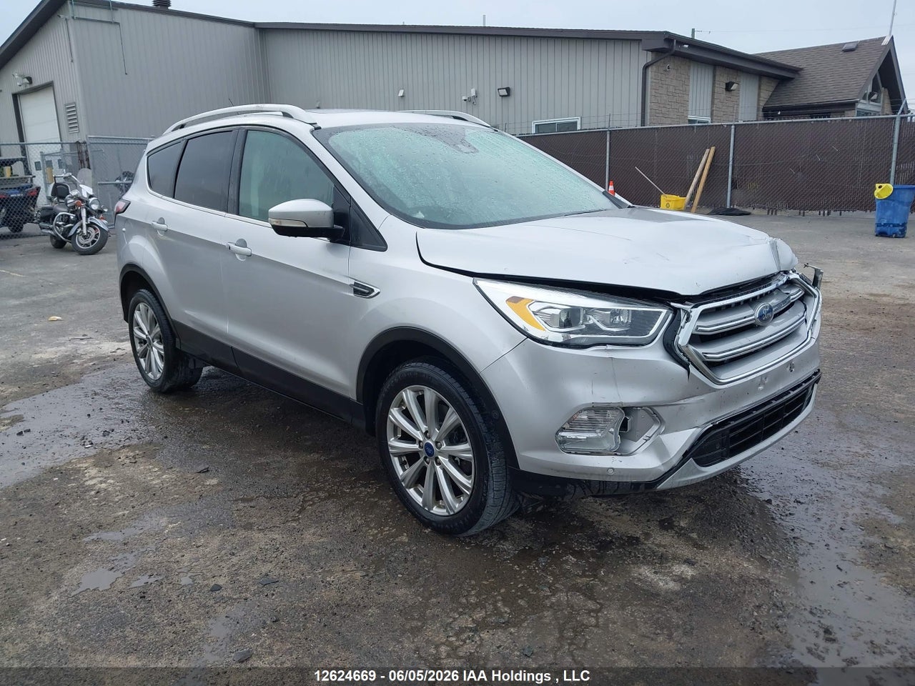 1FMCU9J94HUE26292 · 2017 FORD ESCAPE TITANIUM