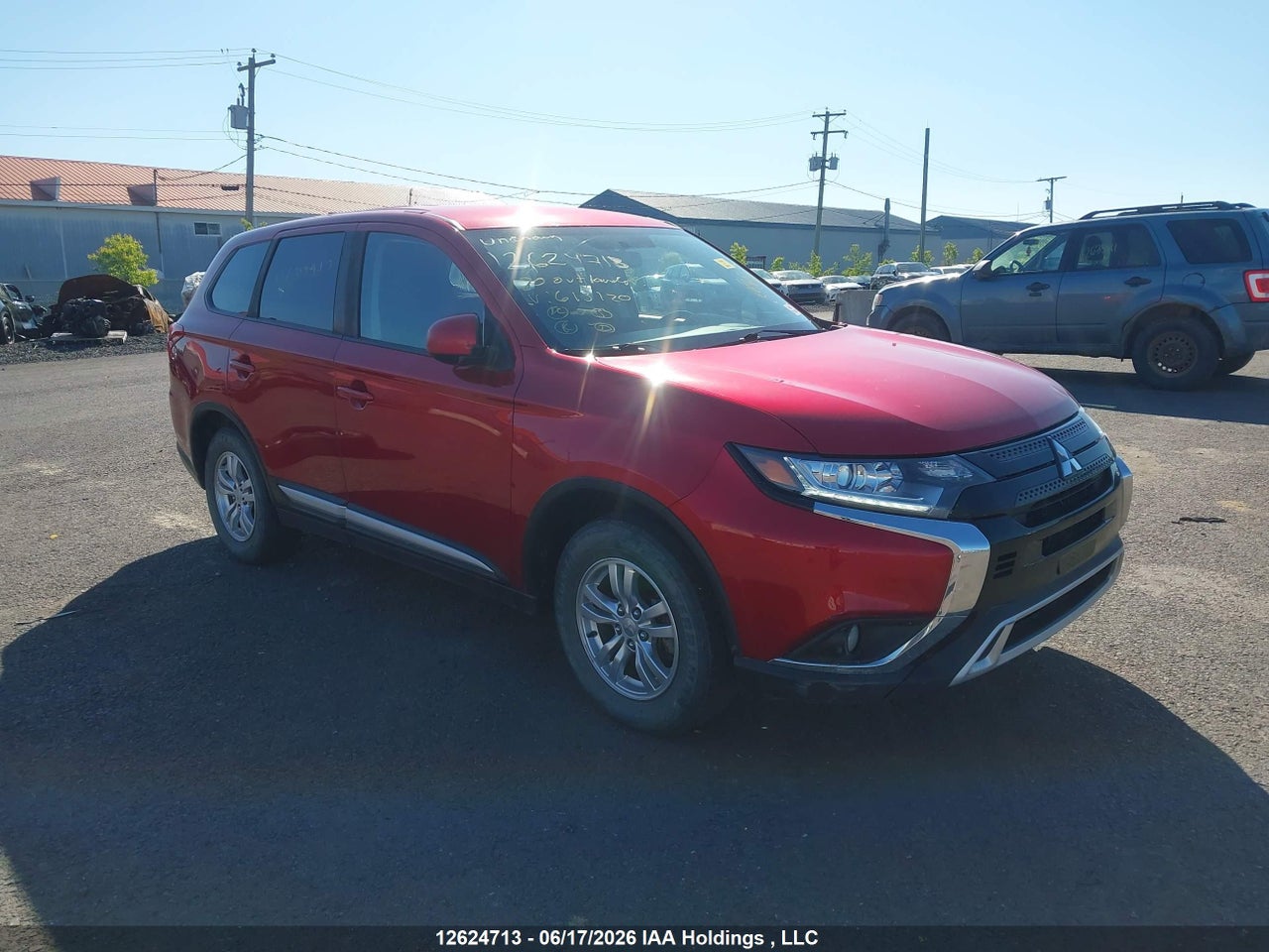JA4AZ2A34LZ613120 · 2020 MITSUBISHI OUTLANDER ES