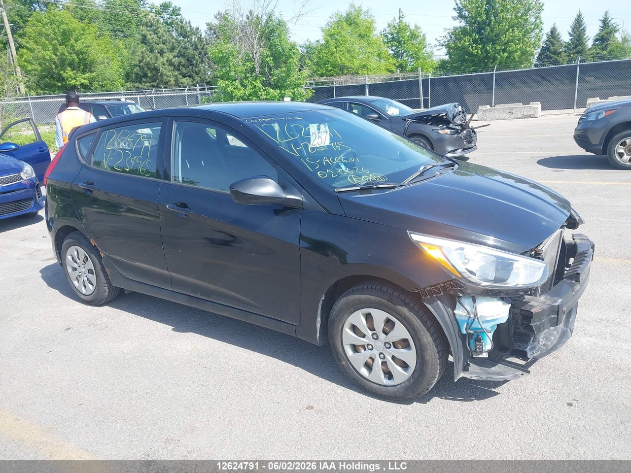 KMHCT5AE3FU234965 · 2015 HYUNDAI ACCENT GS