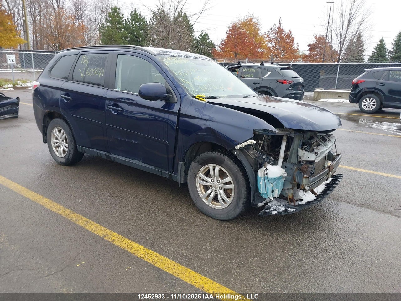 JA4AZ2A3XEZ605641 · 2014 MITSUBISHI OUTLANDER ES · 1/12