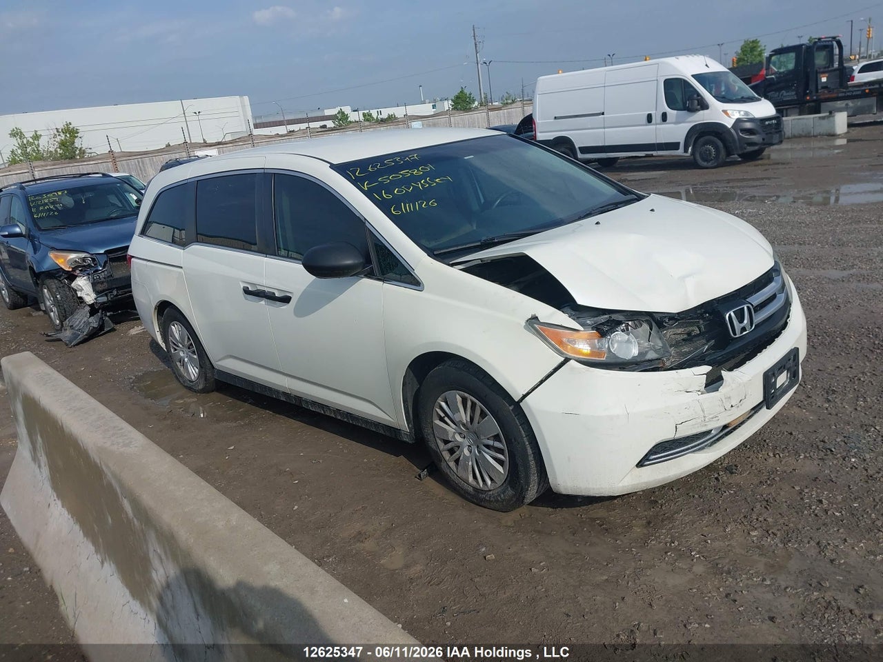 5FNRL5H28GB505801 · 2016 HONDA ODYSSEY LX · 1/12