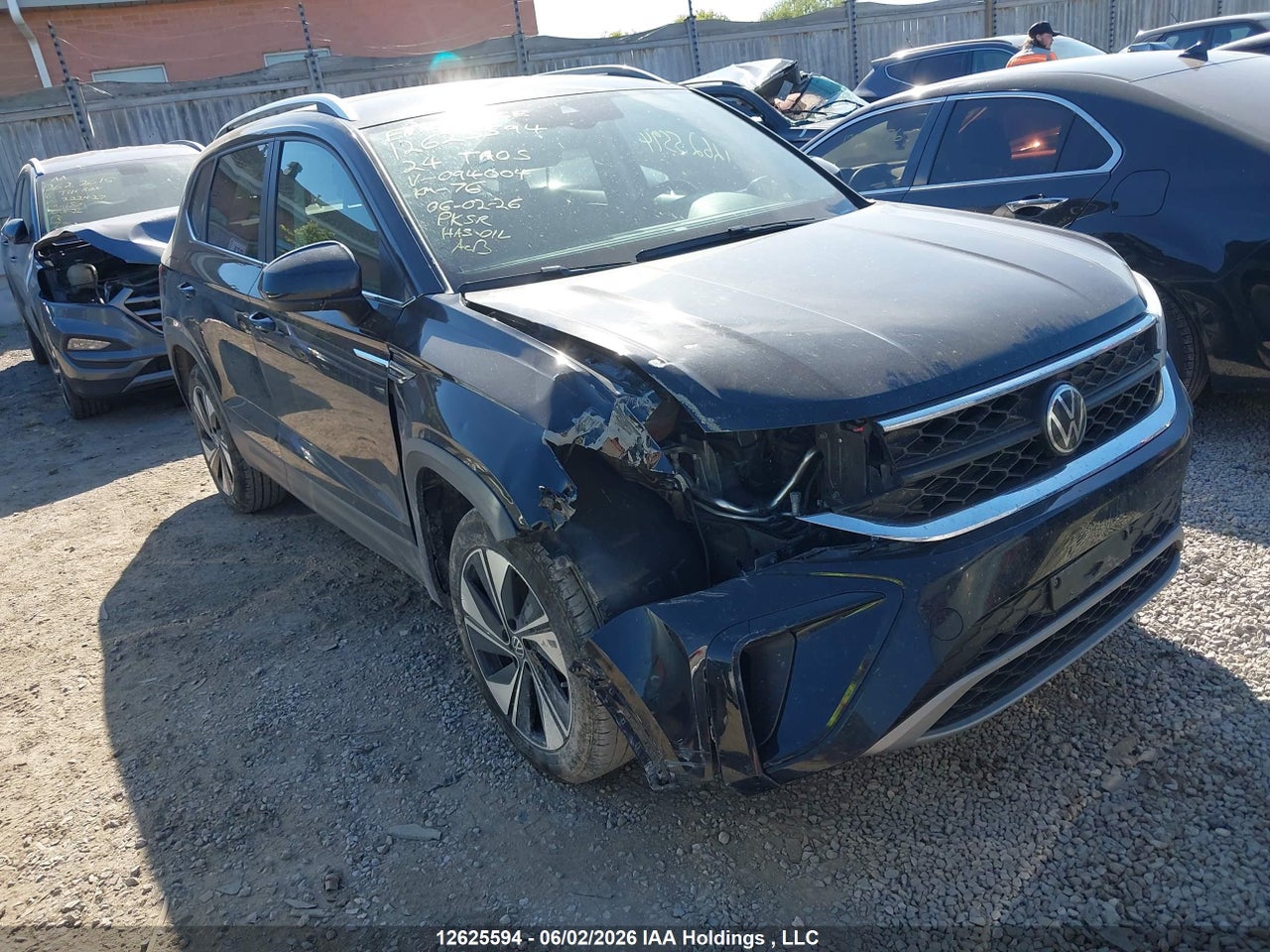 3VVUX7B23RM094004 · 2024 VOLKSWAGEN TAOS SE