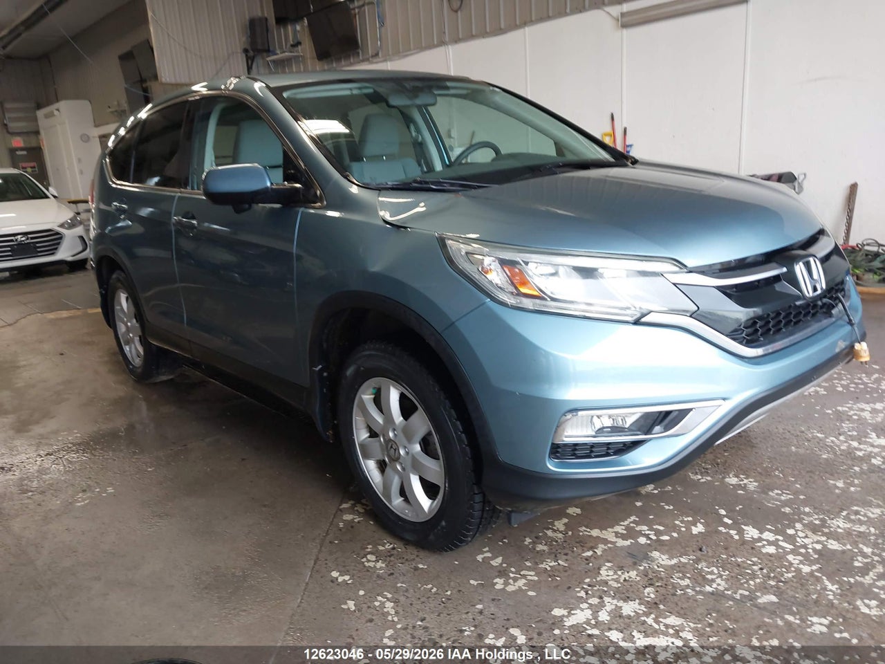 2HKRM4H52GH107177 · 2016 HONDA CR-V EX
