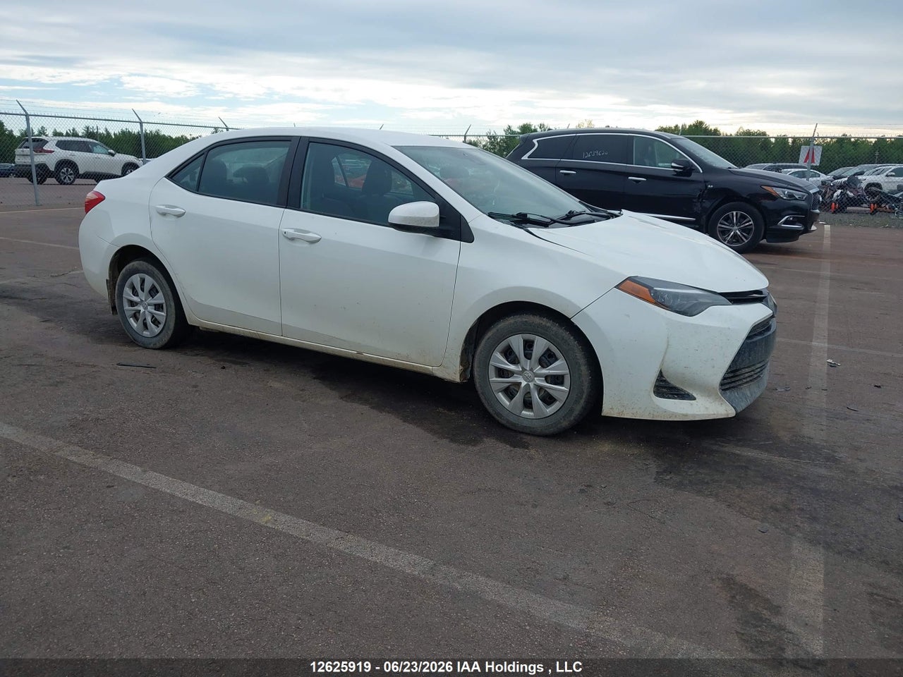 2T1BURHE5JC979913 · 2018 TOYOTA COROLLA CE