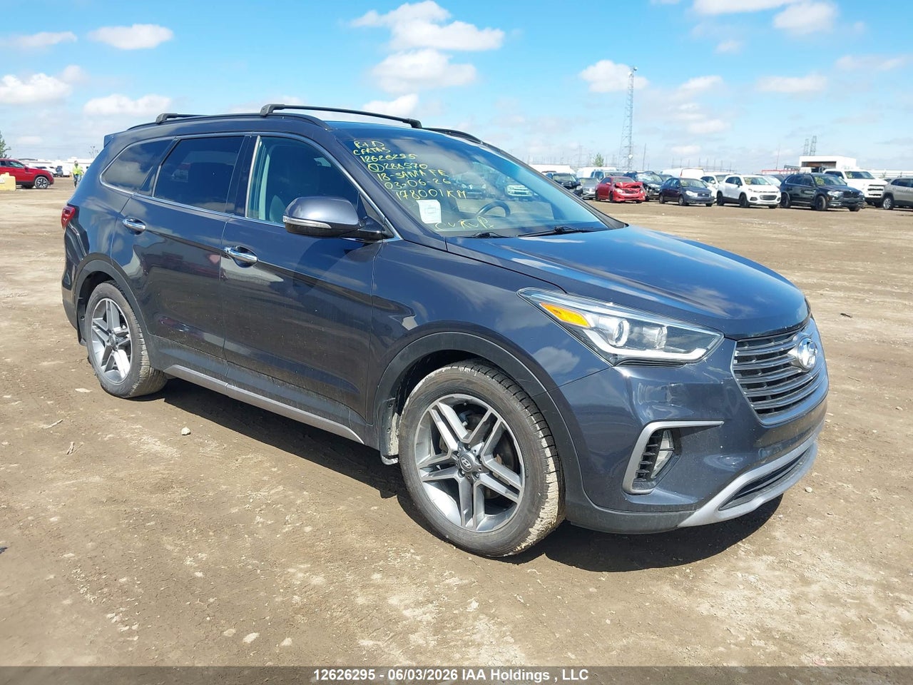 KM8SNDHF9JU288570 · 2018 HYUNDAI SANTA FE SE/LIMITED