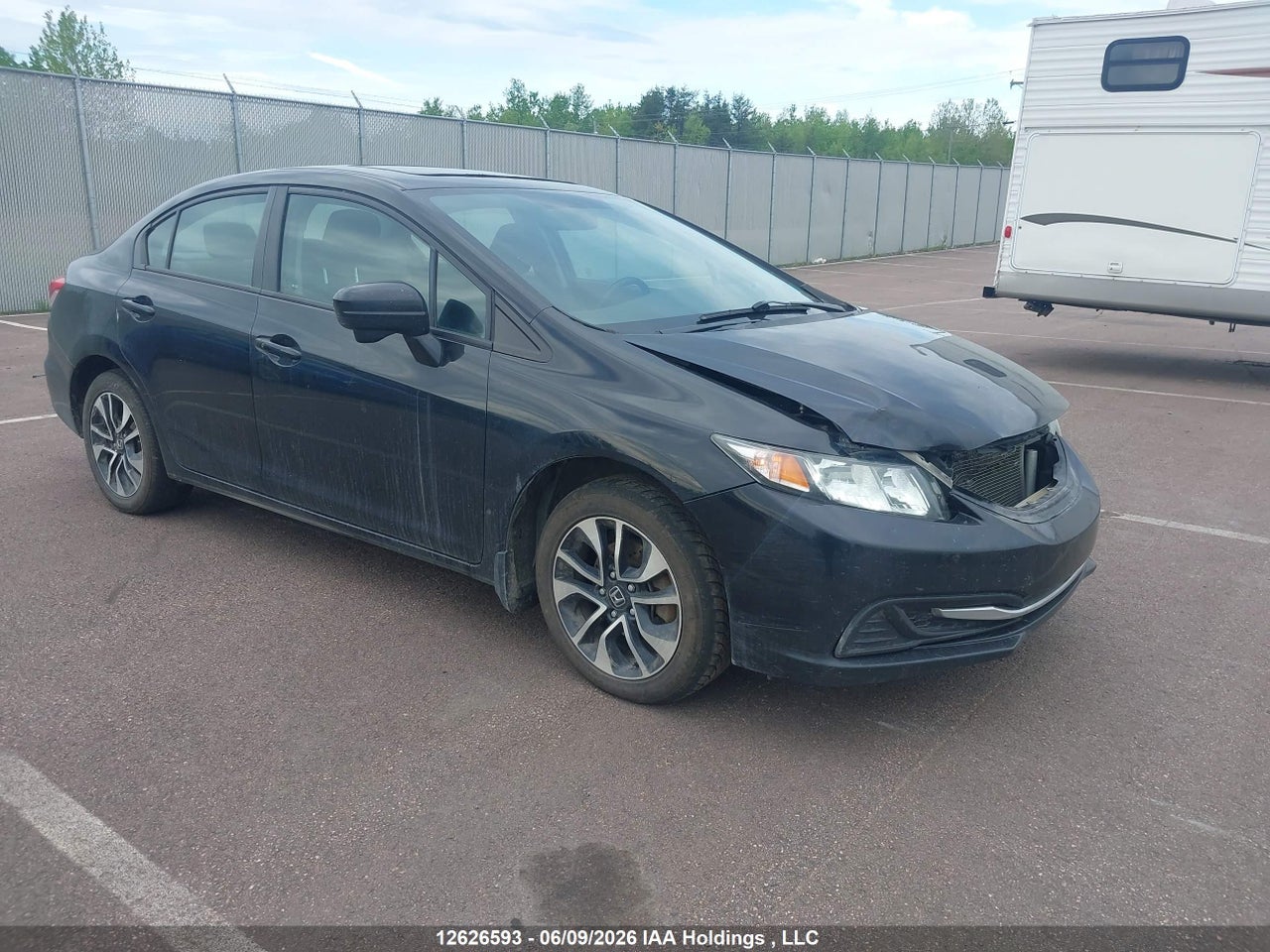 2HGFB2E54FH051124 · 2015 HONDA CIVIC EX 4DR