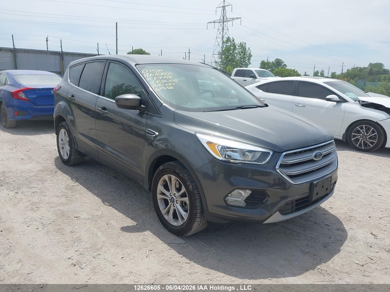 1FMCU9GD9KUB36309 · 2019 FORD ESCAPE SE