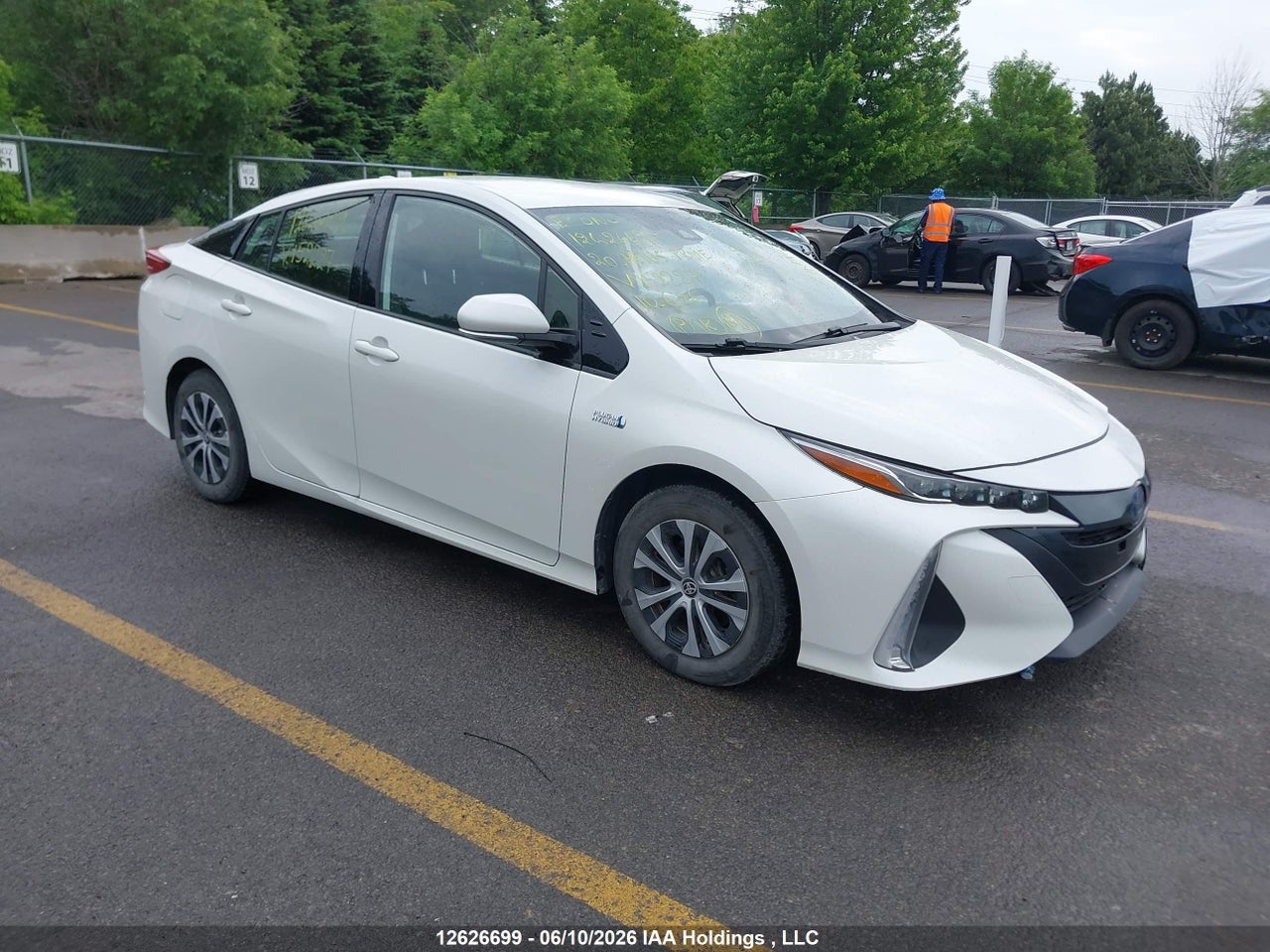 JTDKARFP5L3152227 · 2020 TOYOTA PRIUS PRIME