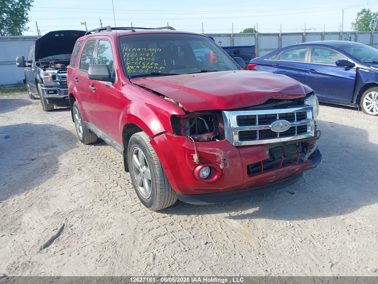1FMCU0D70BKC15180 · 2011 FORD ESCAPE XLT
