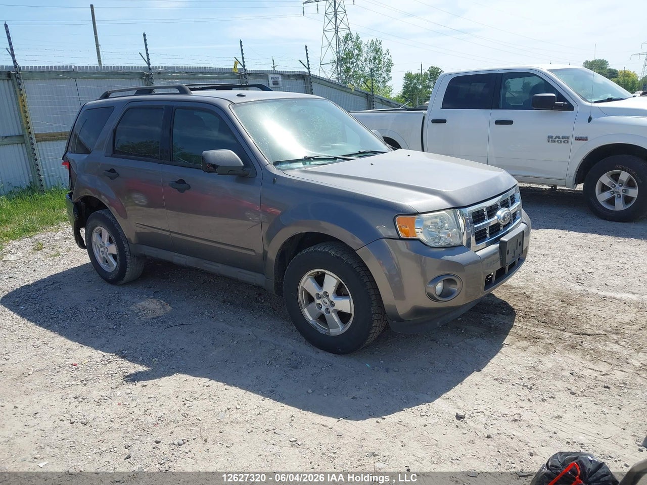 1FMCU03799KB17244 · 2009 FORD ESCAPE XLT