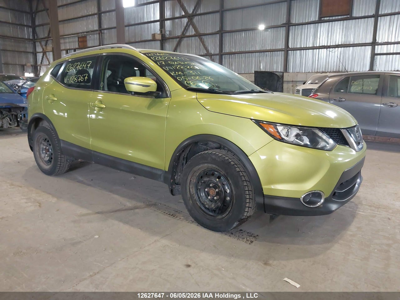 JN1BJ1CR5HW128767 · 2017 NISSAN QASHQAI S/SL/SV
