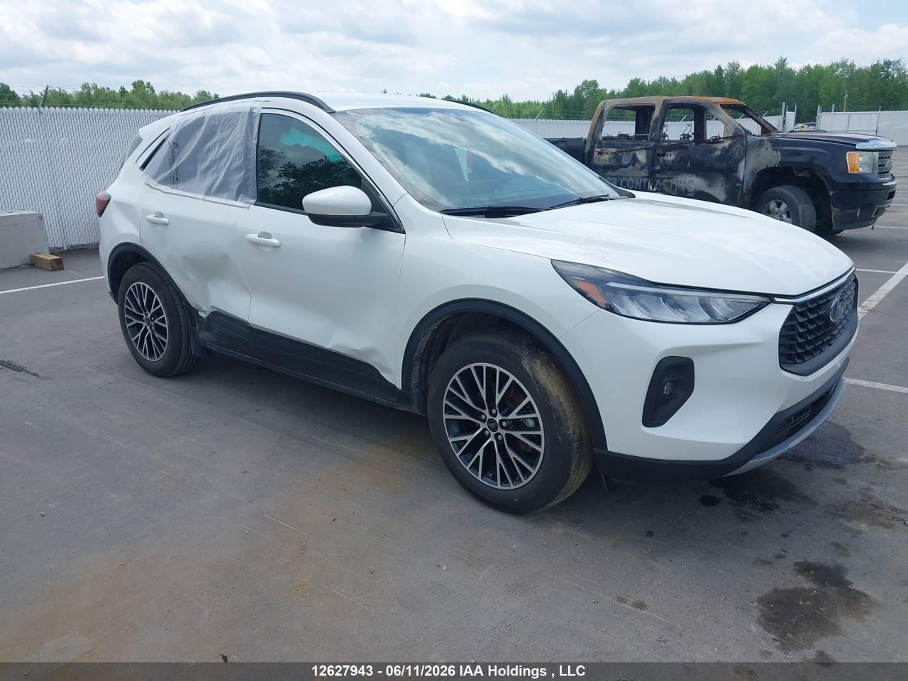1FMCU0E19PUB28674 · 2023 FORD ESCAPE PHEV · 1/12