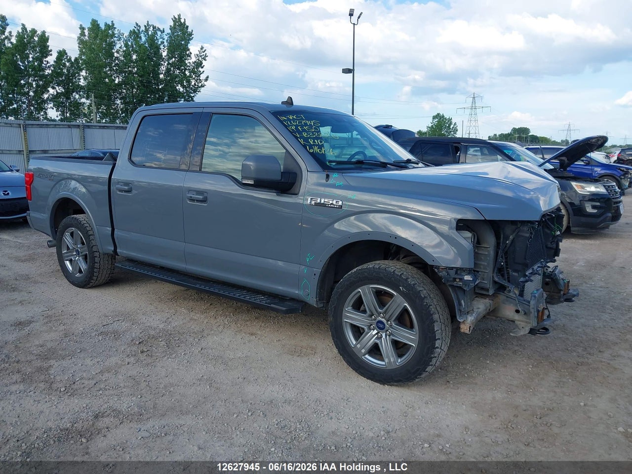 1FTEW1EP2KFB38820 · 2019 FORD F-150 LARIAT