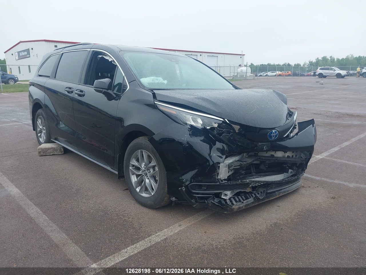 5TDGSKFC8SS202865 · 2025 TOYOTA SIENNA LE 8-PASSENGER