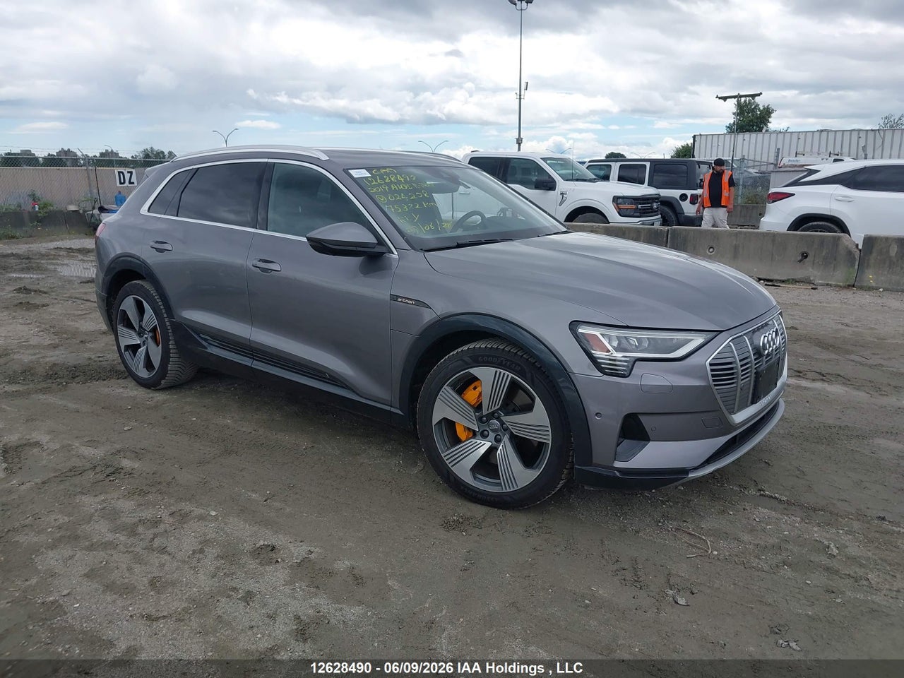 WA1VABGE1KB024258 · 2019 AUDI E-TRON PRESTIGE
