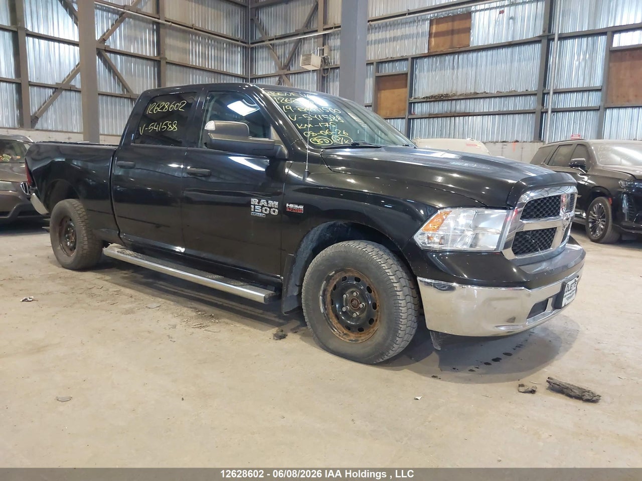 1C6RR7ST7KS541588 · 2019 RAM 1500 CLASSIC ST