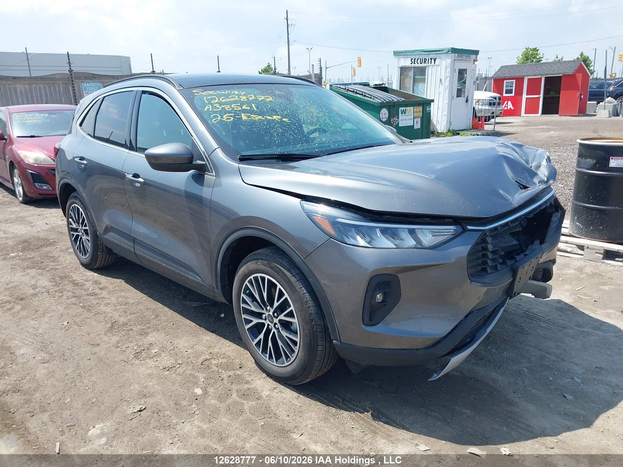 1FMCU0E15SUA38561 · 2025 FORD ESCAPE PHEV