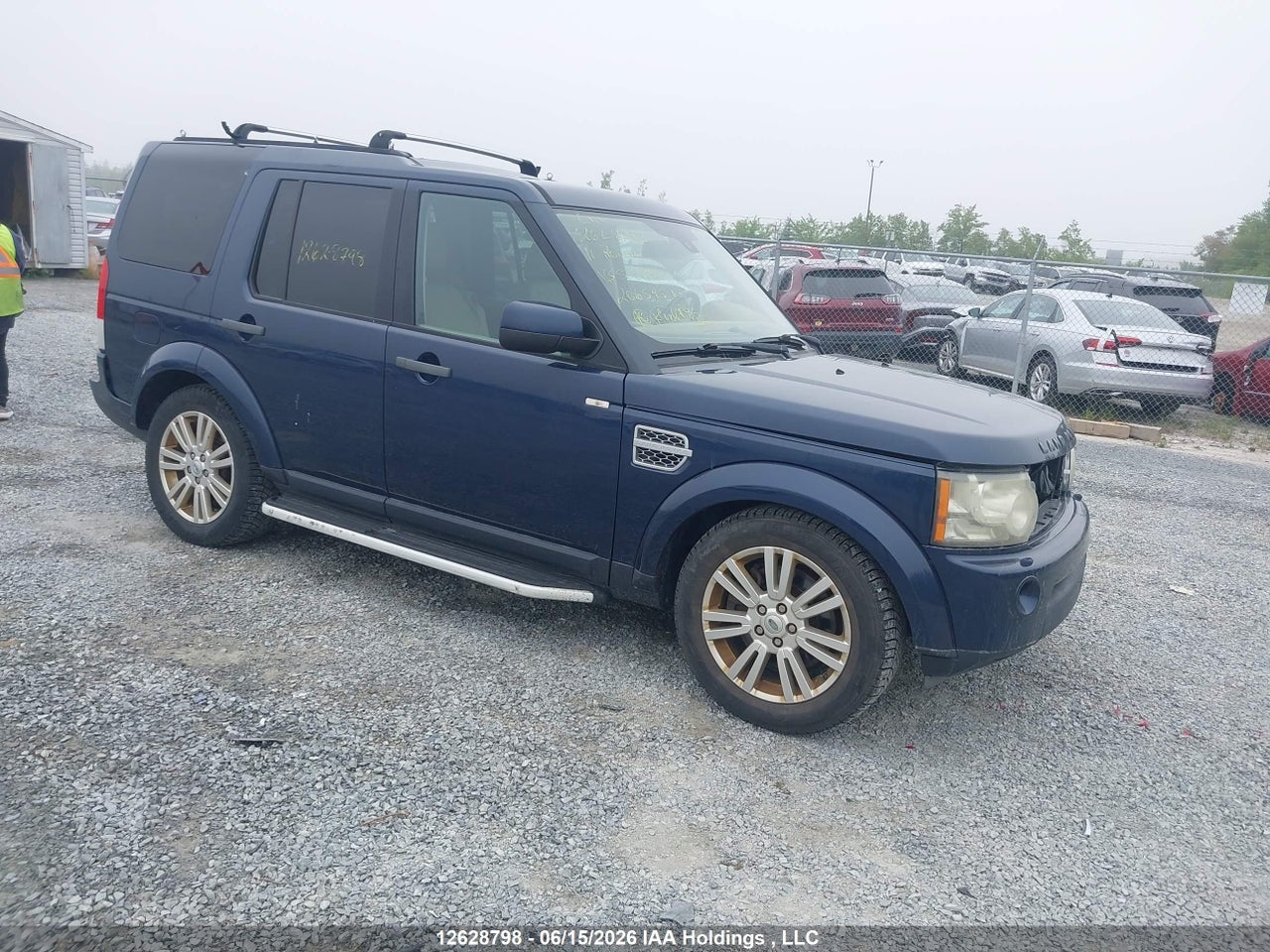 SALAG2D46BA559695 · 2011 LAND ROVER LR4 · 1/12
