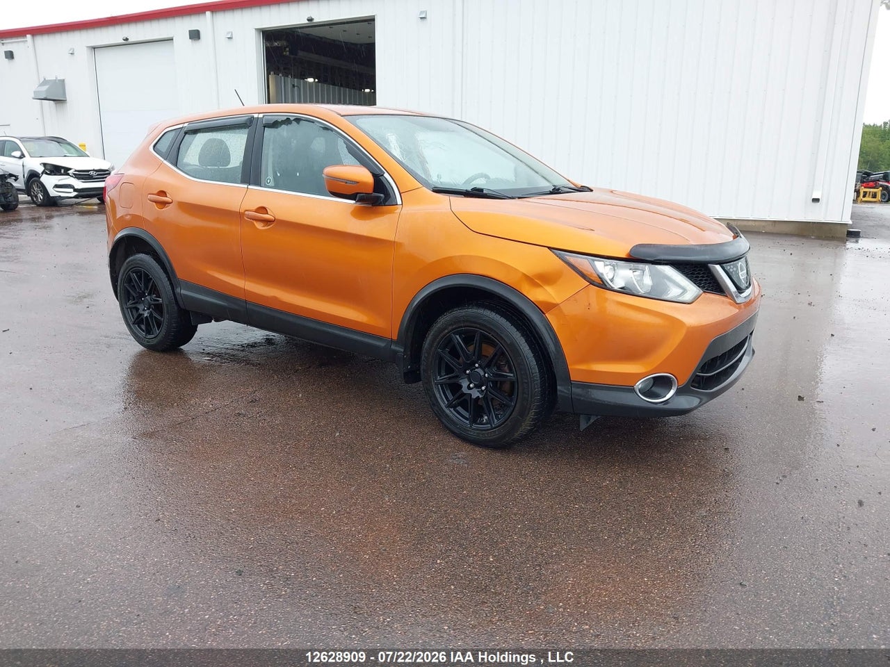 JN1BJ1CR2JW282617 · 2018 NISSAN QASHQAI S/SL/SV