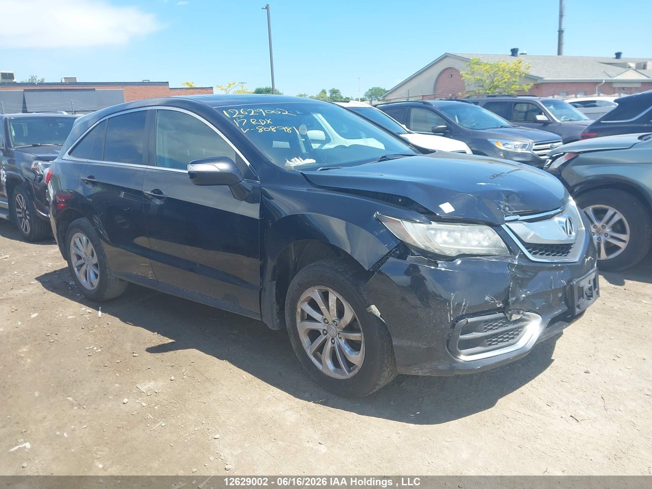 5J8TB4H5XHL808981 · 2017 ACURA RDX