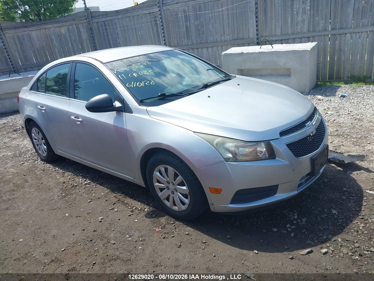 1G1PA5SH0B7205588 · 2011 CHEVROLET CRUZE LS · 1/12