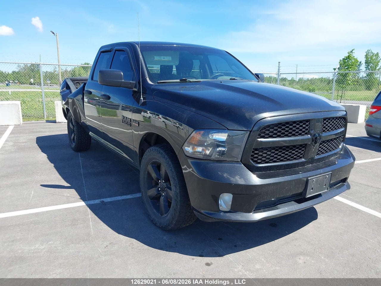 1C6RR7FT8HS791778 · 2017 RAM 1500 ST