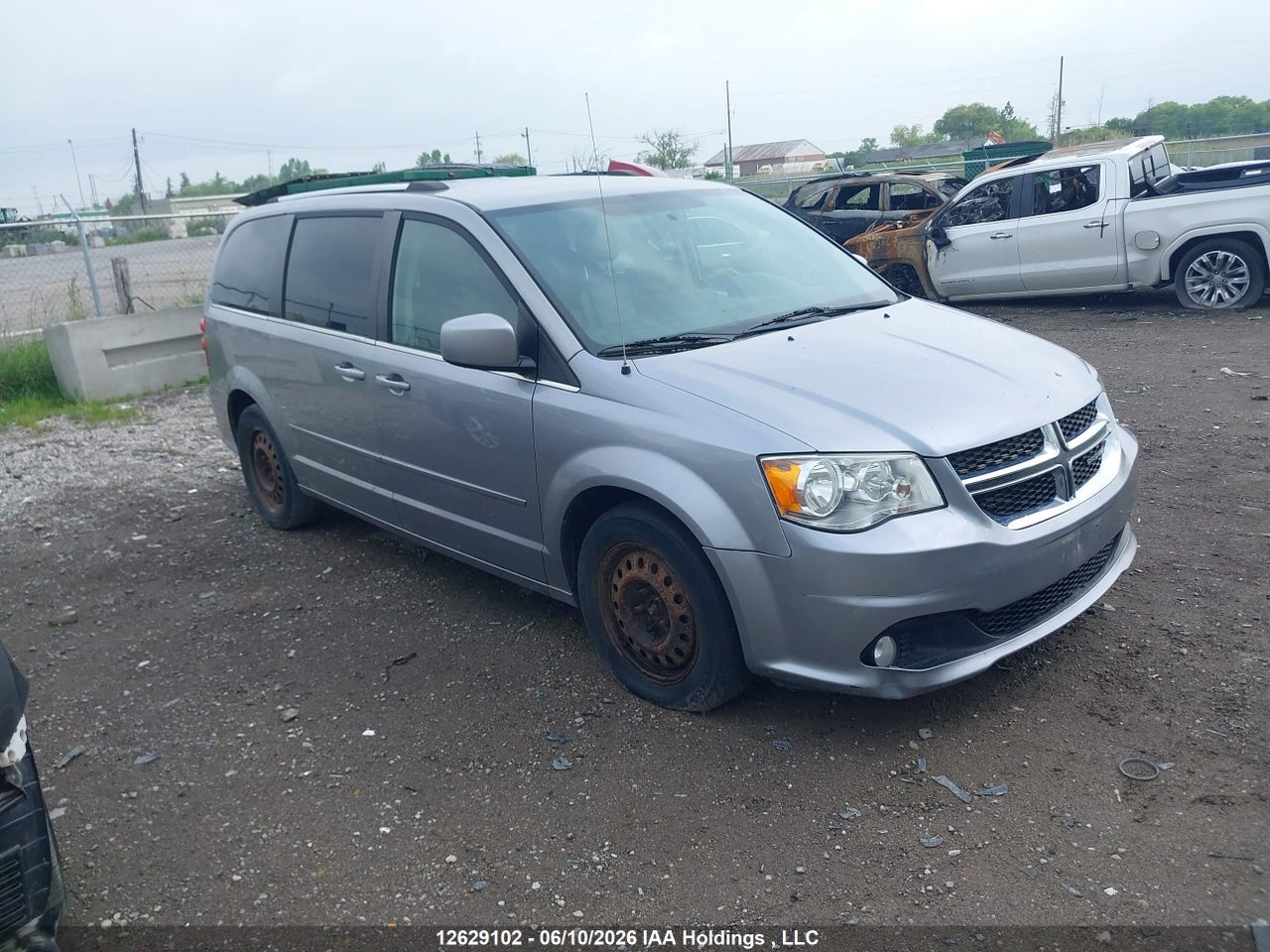 2C4RDGBG1FR722381 · 2015 DODGE GRAND CARAVAN SE
