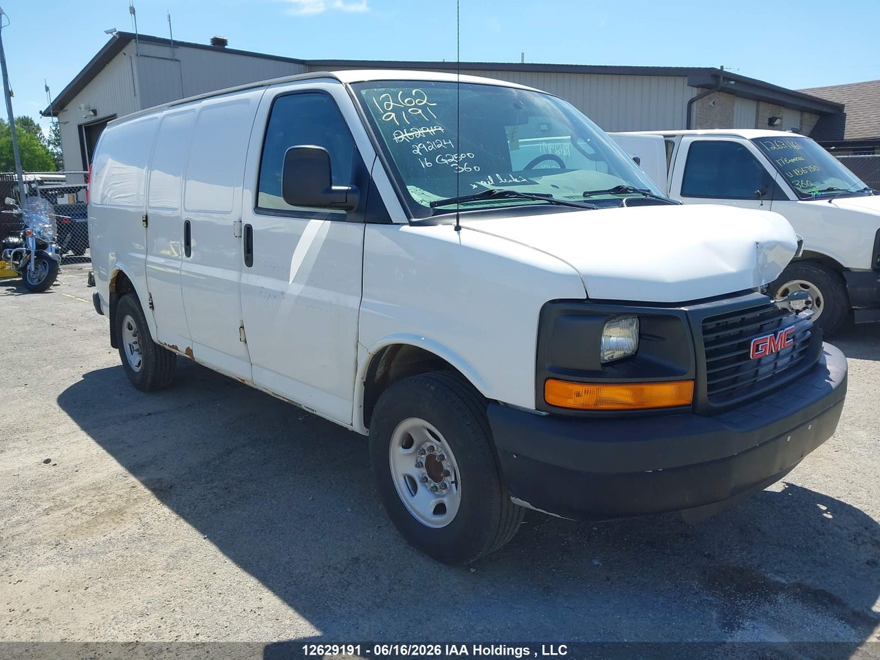 1GTW7AFF1G1292124 · 2016 GMC SAVANA G2500 · 1/12