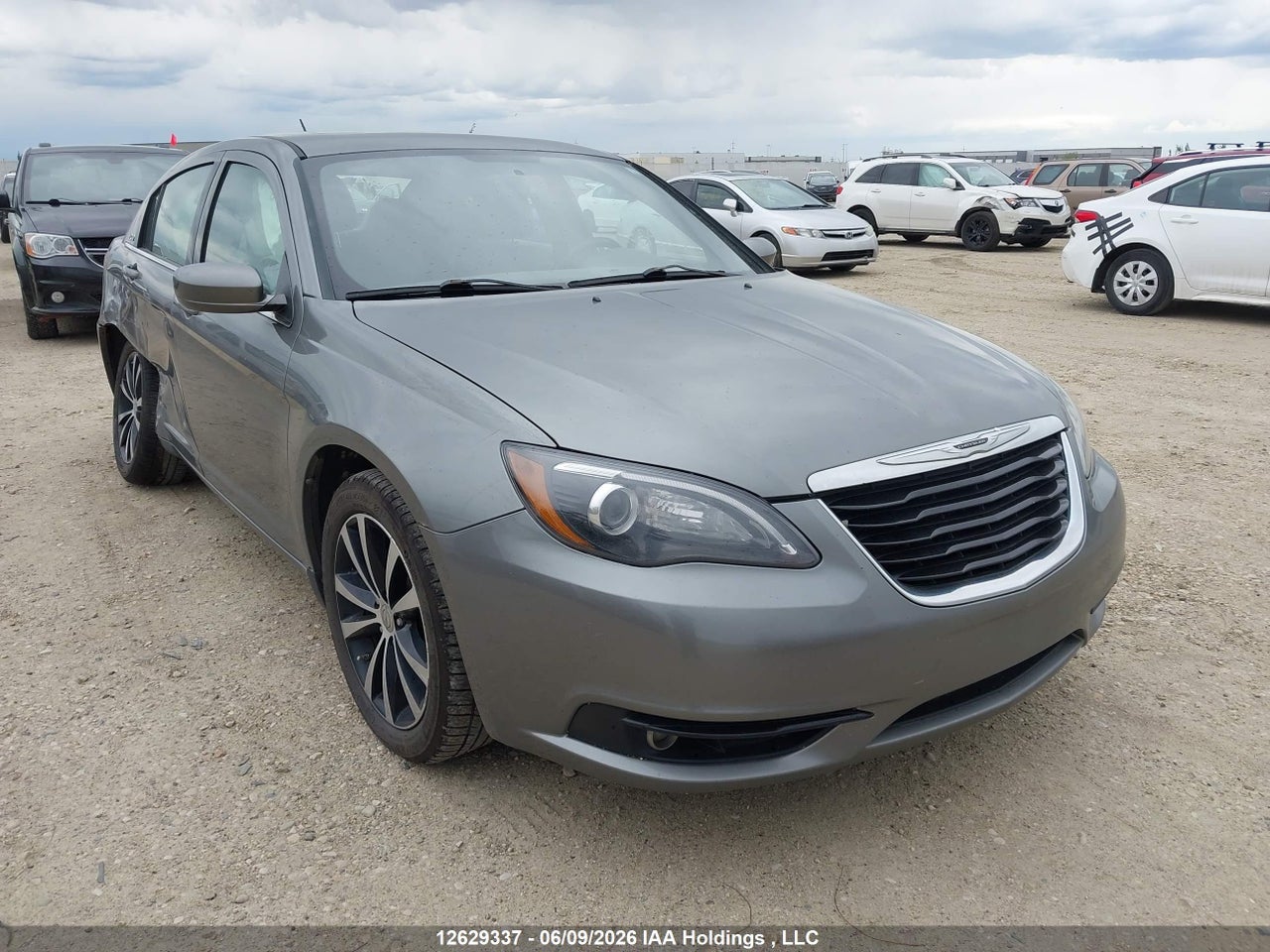 1C3CCBHG1DN617065 · 2013 CHRYSLER 200 S