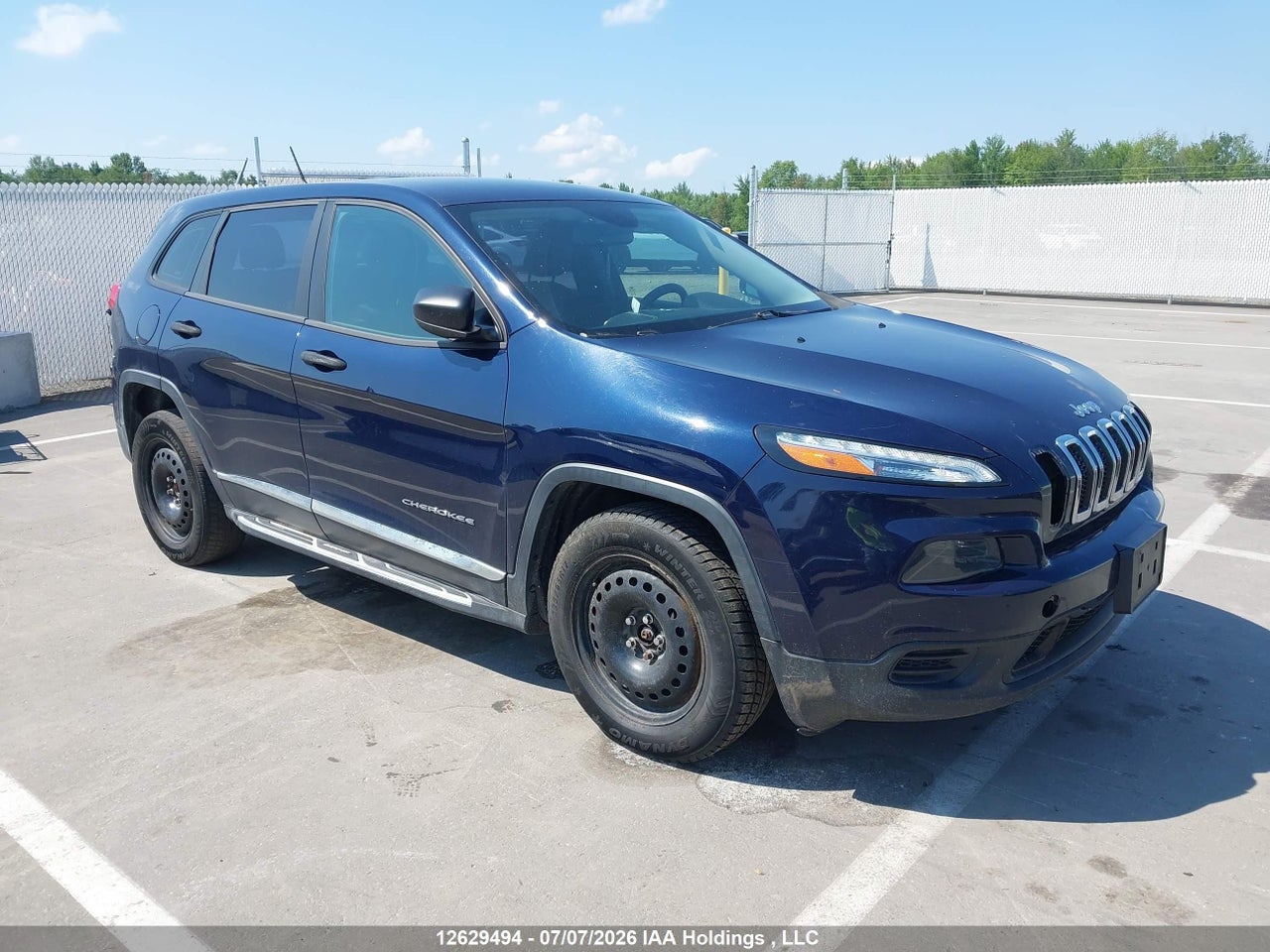1C4PJLABXFW561051 · 2015 JEEP CHEROKEE SPORT