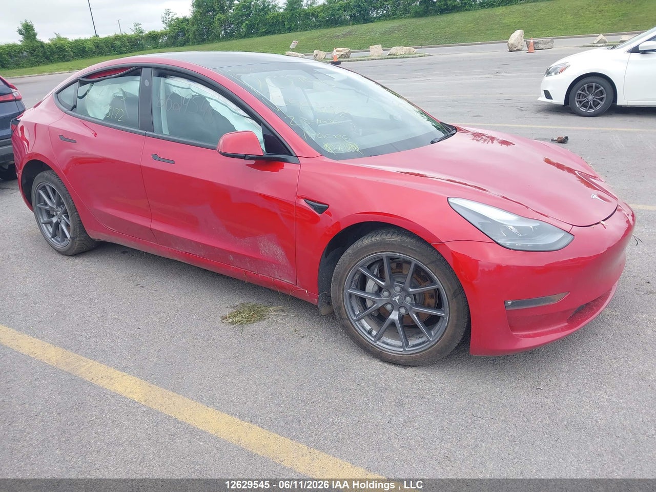 LRW3E1EB2PC943172 · 2023 TESLA MODEL 3 · 1/12
