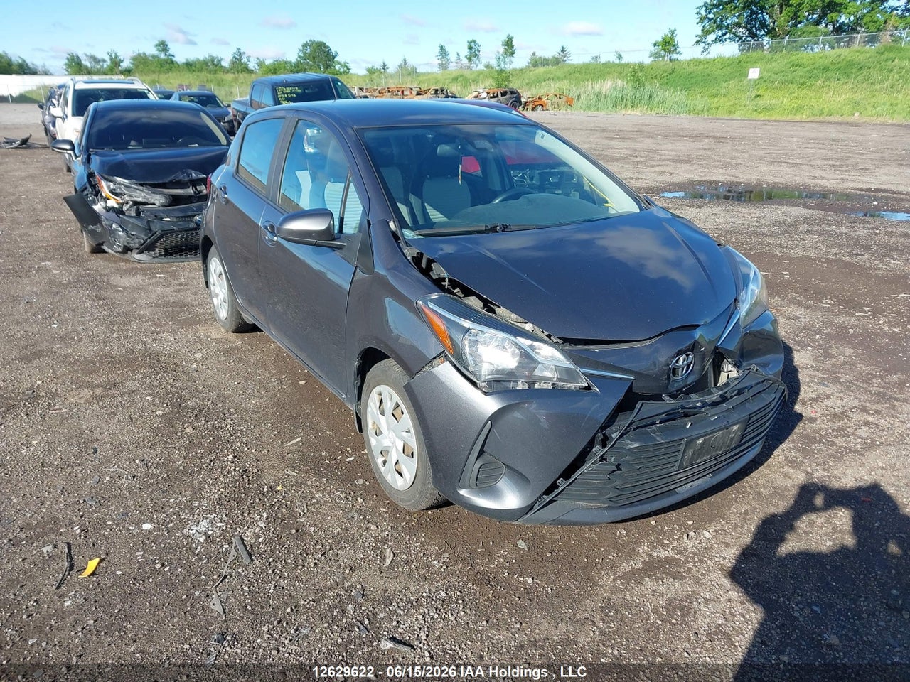 VNKKTUD35KA101146 · 2019 TOYOTA YARIS LE